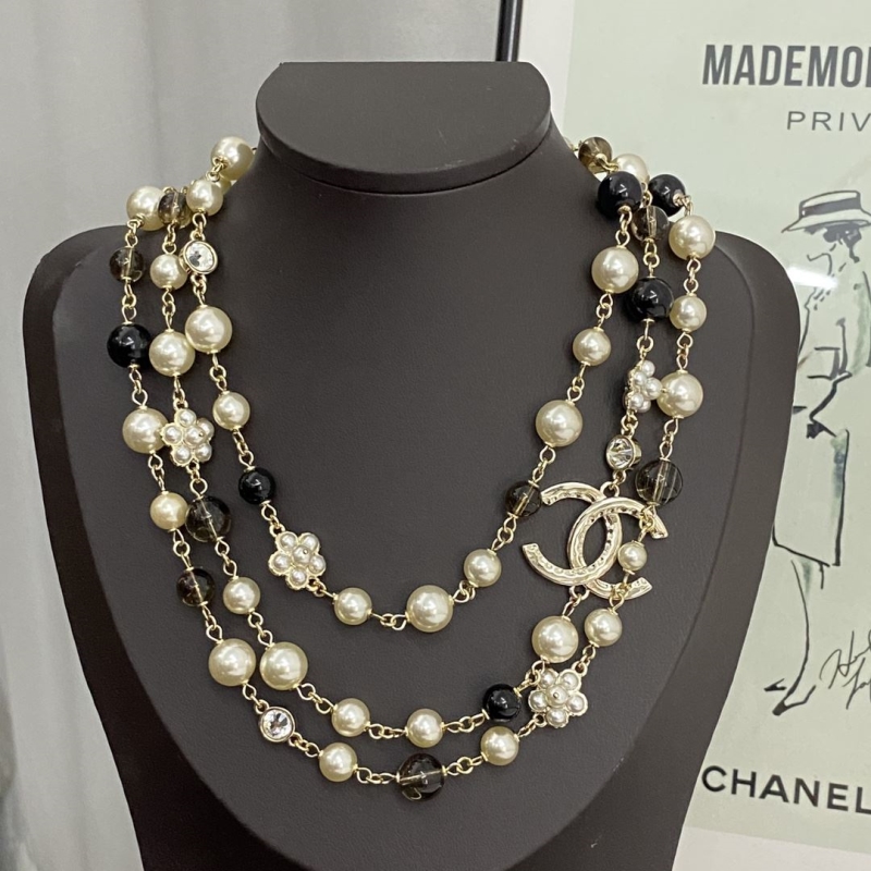 Ch**el necklaces